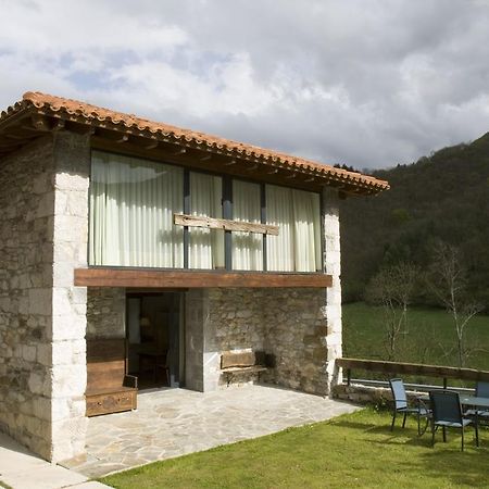 Apartamentos Rurales El Lleron Caso Exteriör bild