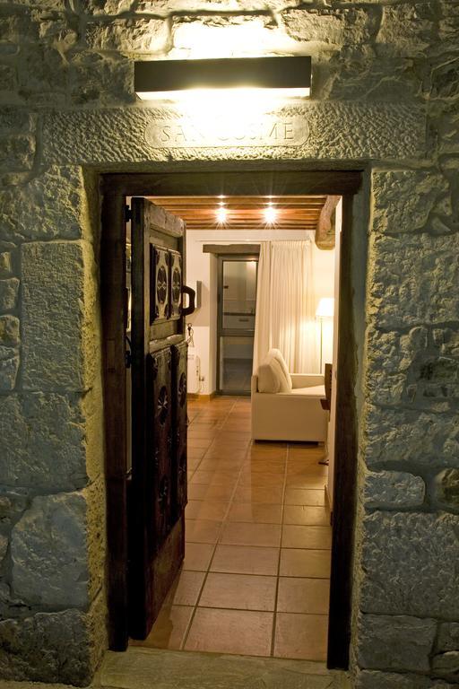 Apartamentos Rurales El Lleron Caso Exteriör bild